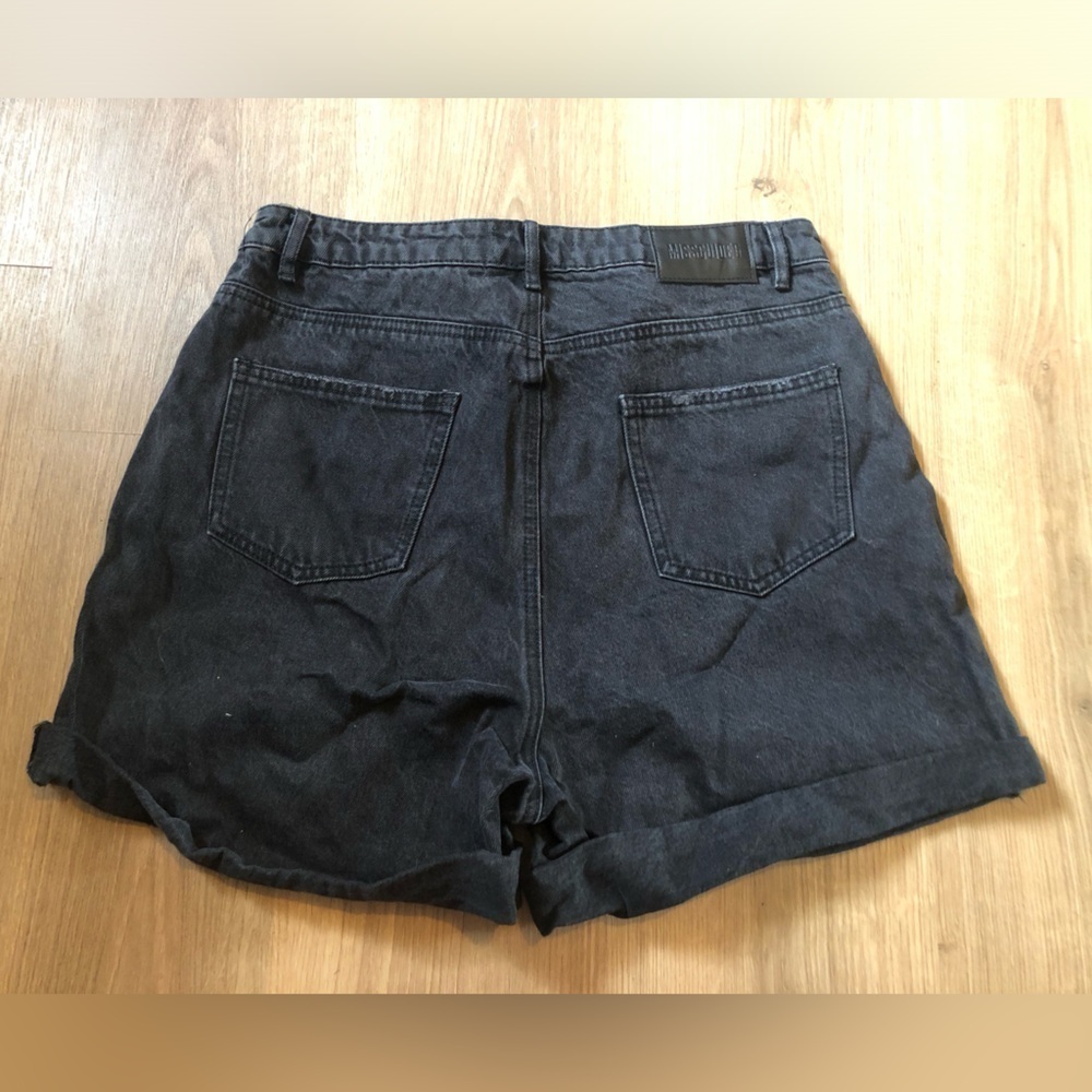 Misguided | High Rise Button Fly Shorts - Picture 4 of 7